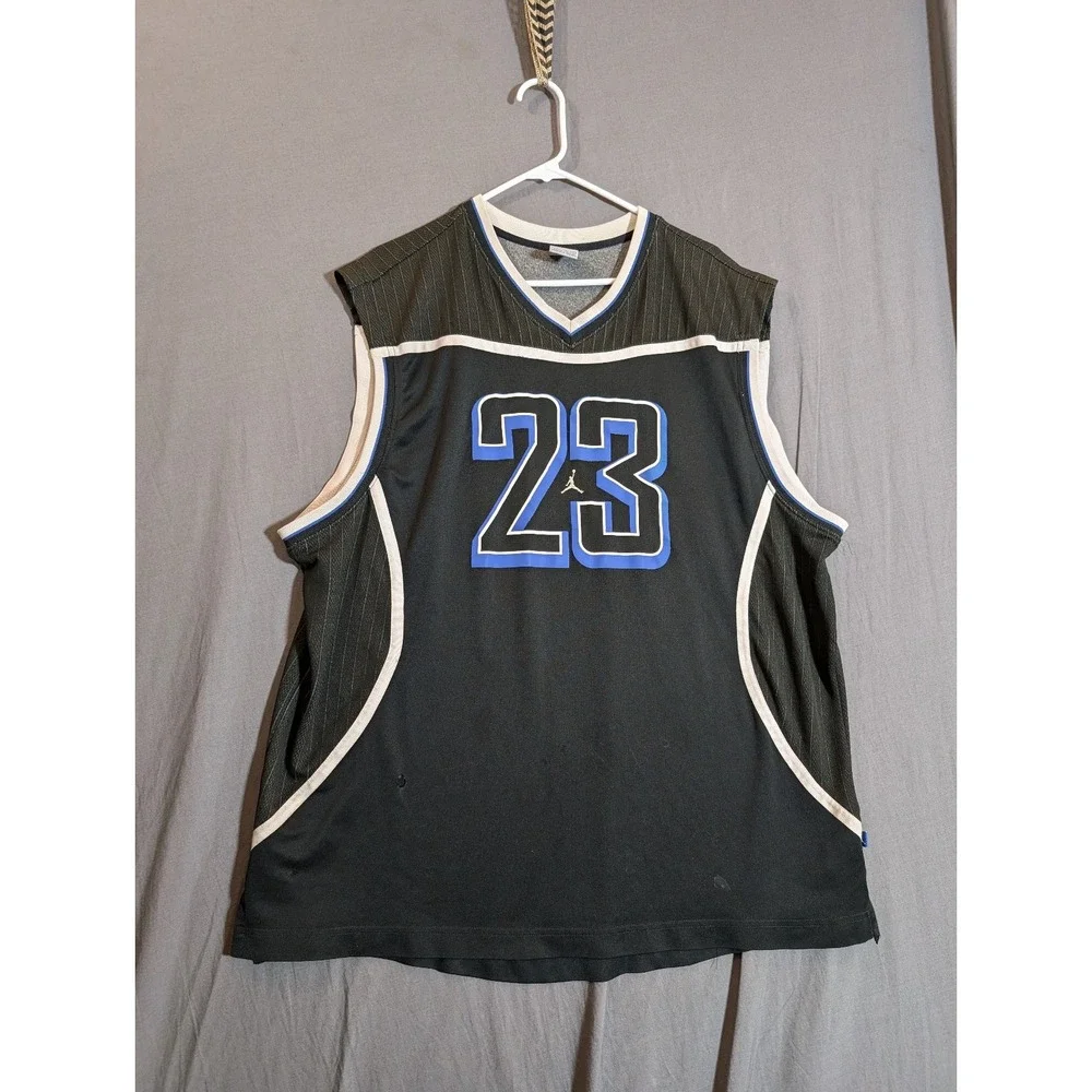 Vintage 2004 Air Jordan Black & White‎ Lining 23 Jersey Size XXL